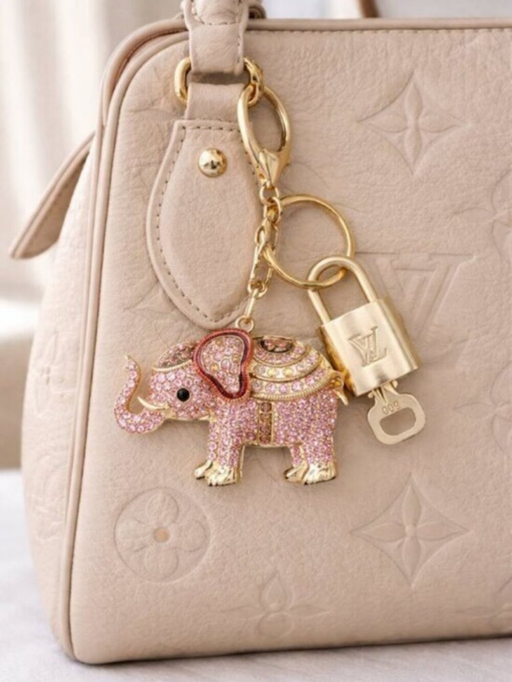 LV Gold Padlock & Key 🔒 Authentic Louis Vuitton Bag Unbranded Elephant Charm